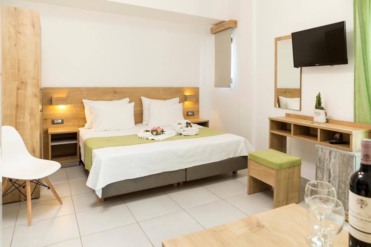 Castell Hotel Kissamos Exterior photo